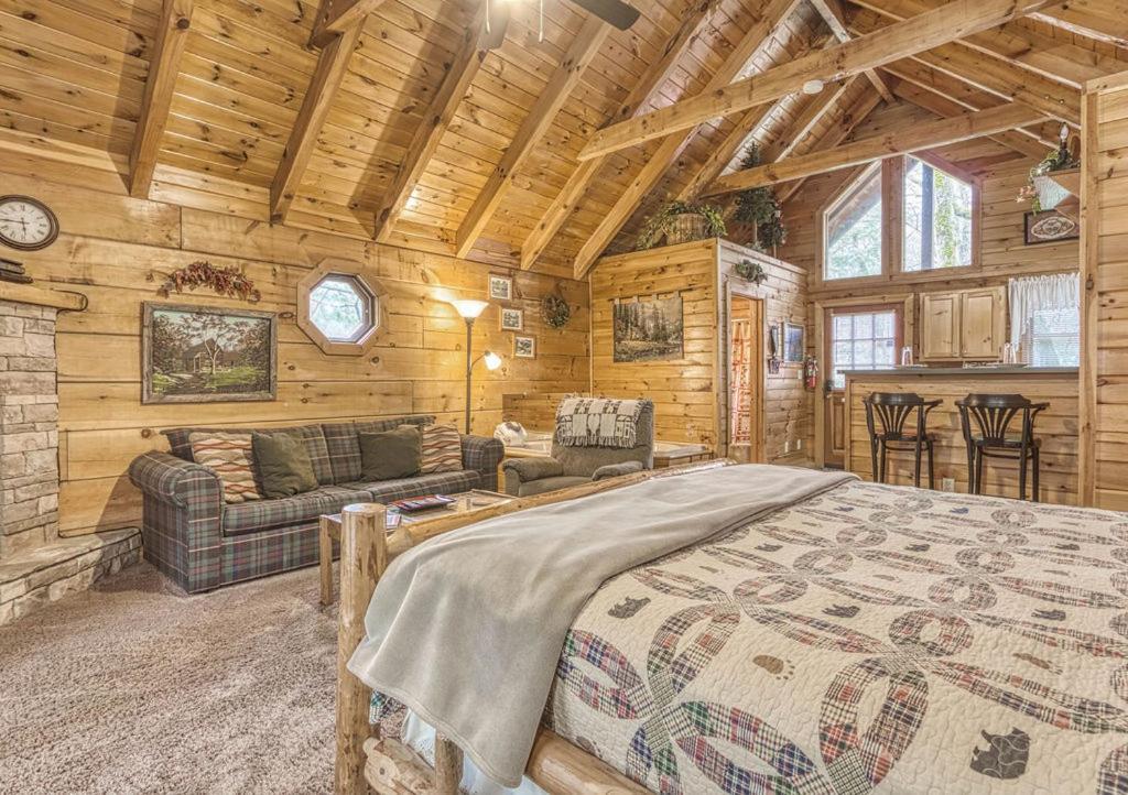 Mountain Eden, Hot Tub, Resort Pool, Wifi, 1089 Free Tickets Each Paid Day, Dollywood And More Gatlinburg Εξωτερικό φωτογραφία